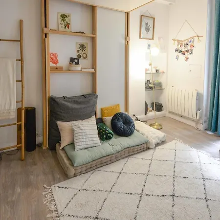 Zen And Charming Apt On The Ground Floor In Paris Apartment Paris